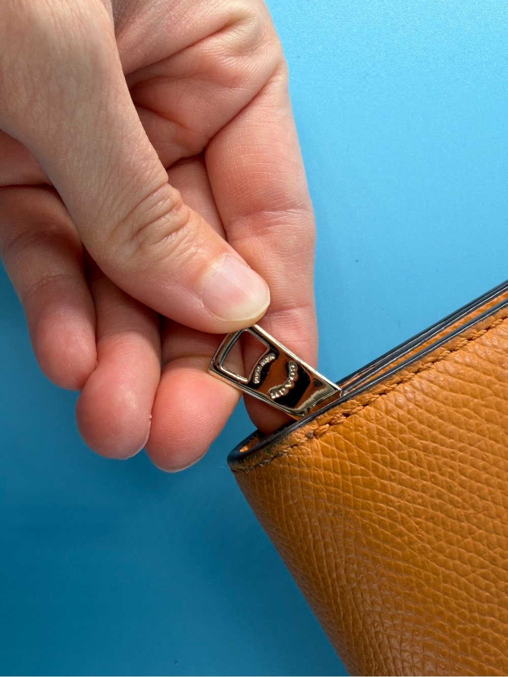 Coach Tangerine Orange Compact Wallet Zip Flaw Project Snap ID Card Holder - Picture 6 of 9
